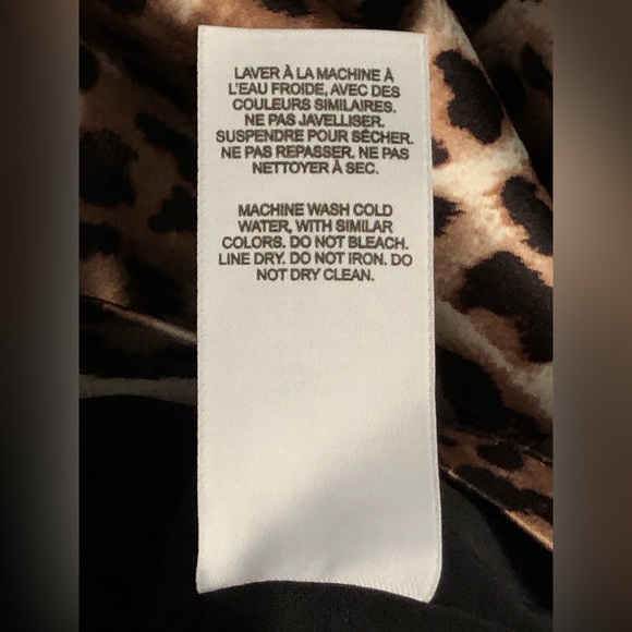 Women’s Garage Satin Cheetah 🐆 Print Lace Up Back Bodycon Dress - Picture 11 of 14